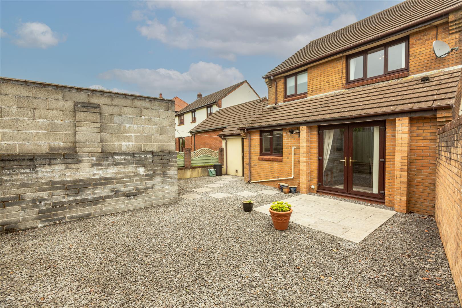Clos Cefn Bryth, Havard Road, Llanelli, SA14 8SQ
